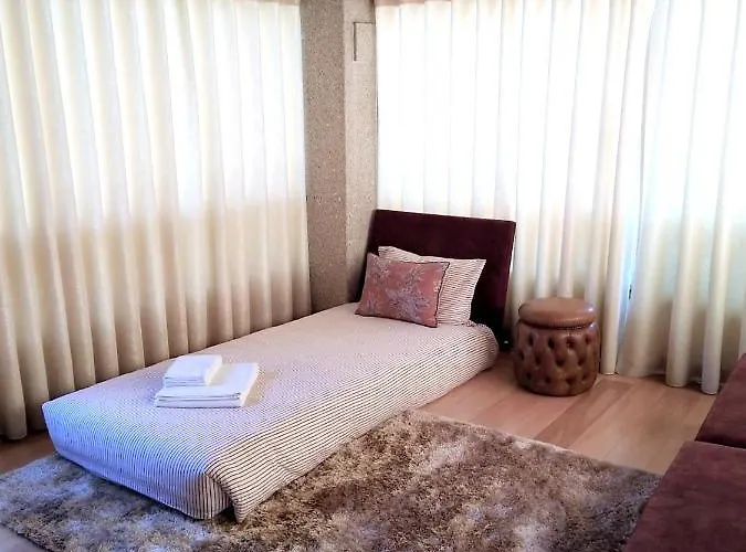 Welcoming Near Penafiel With Pool