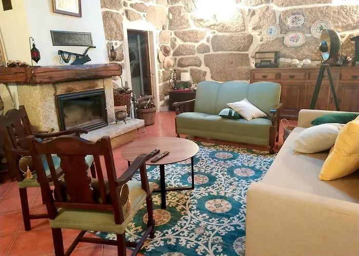 Welcoming Near Penafiel With Pool Villa *