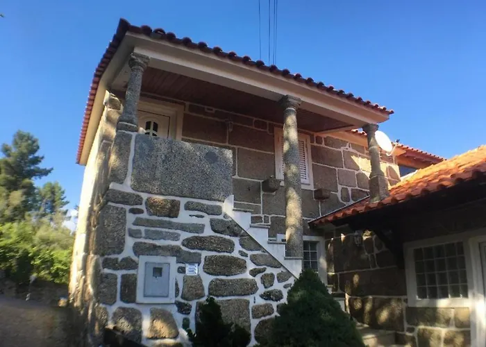 Welcoming Near Penafiel With Pool